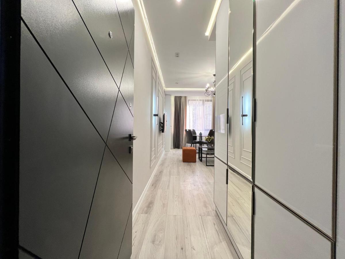 Cozy Apt 3 City Center เยเรวาน ภายนอก รูปภาพ